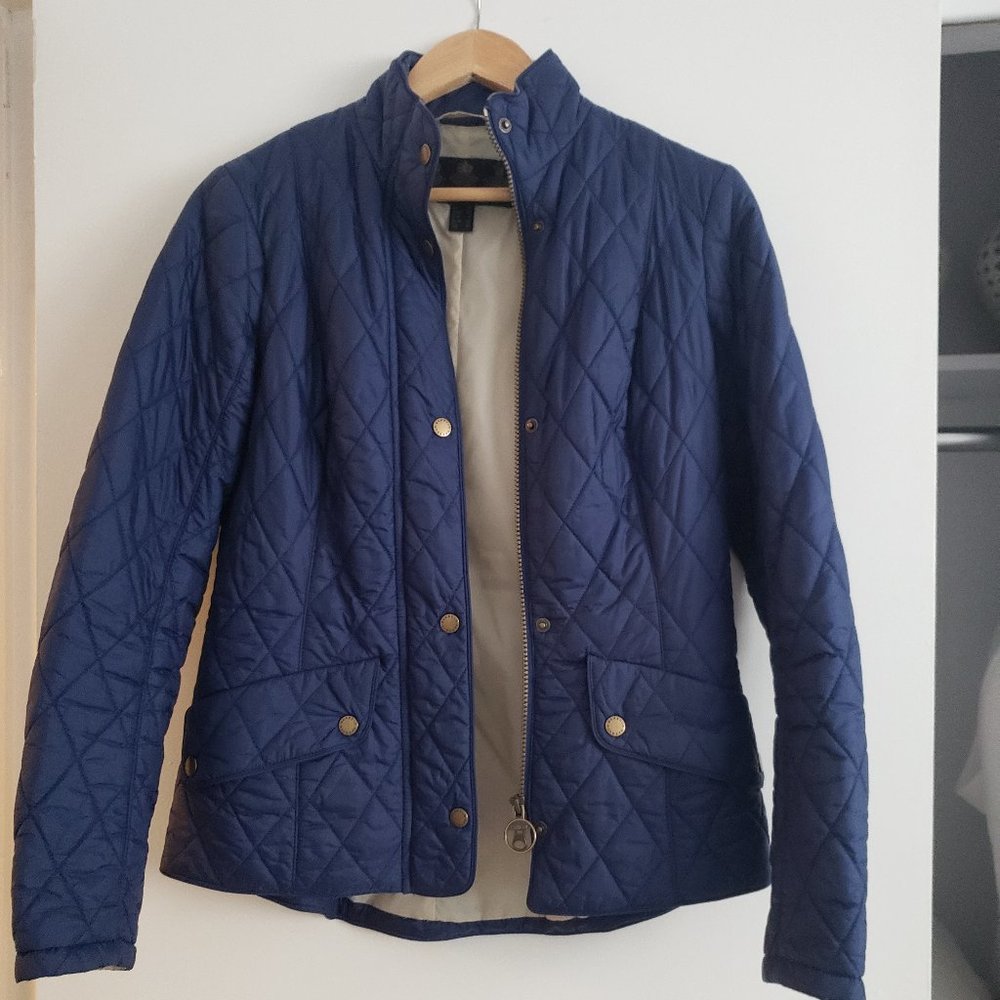 Barbour lightweight quilted navy jacket